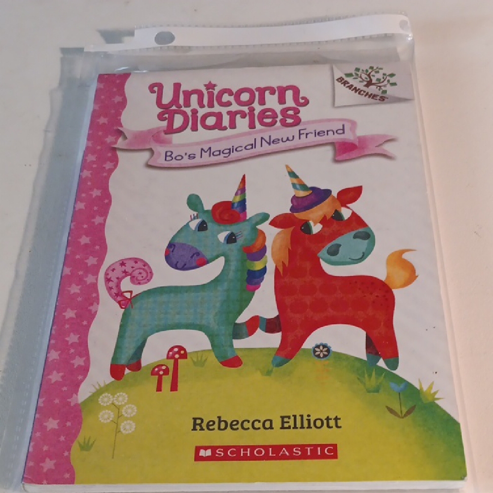 B9 - UNICORN DIARIES - BO'S MAGICAL NEW FRIEND BY REBECCA ELLIOTT
